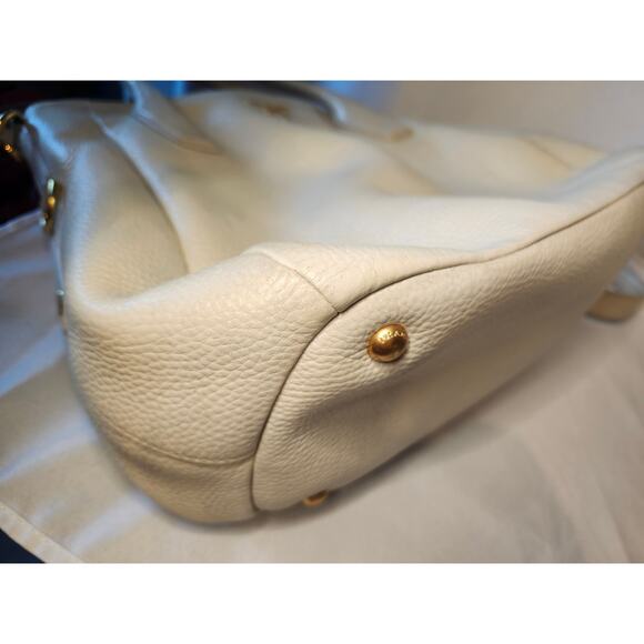Prada Vitello Daino Tote White Cream Leather with Crossbody Strap Work Bag - Picture 11 of 16
